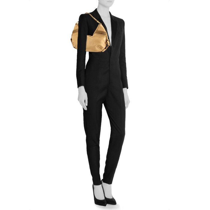 Bolso de mano Saint Laurent en cuero beige y ante beige - Detail D1