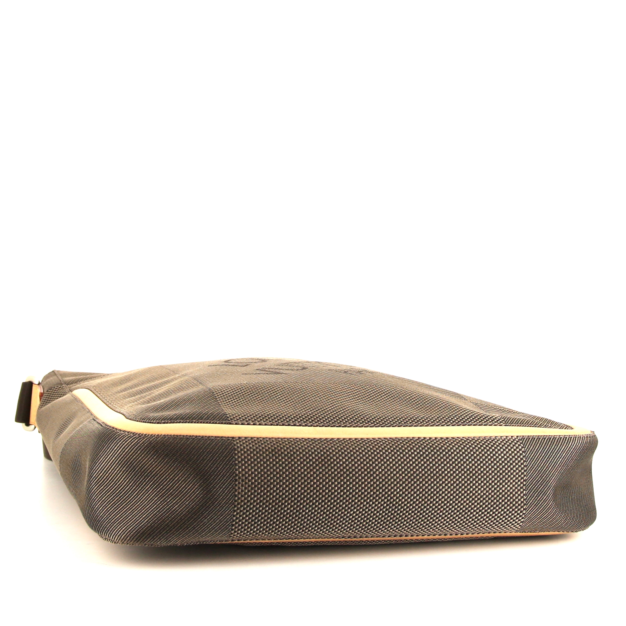 Louis Vuitton messenger bag in grey canvas and natural leather - Detail D4