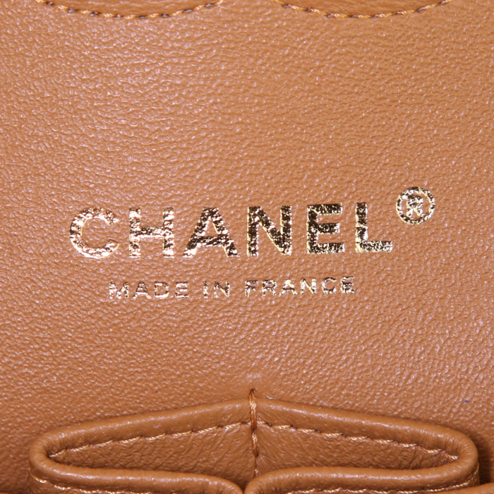 Chanel Timeless handbag in brown and beige quilted tweed and brown leather - Detail D4