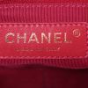 Chanel Editions Limitées bag worn on the shoulder or carried in the hand in pink quilted leather - Detail D4 thumbnail