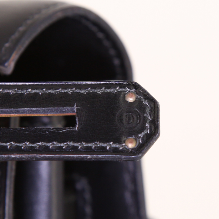 Sac à main Hermes Kelly 32 cm en cuir box noir - Detail D5