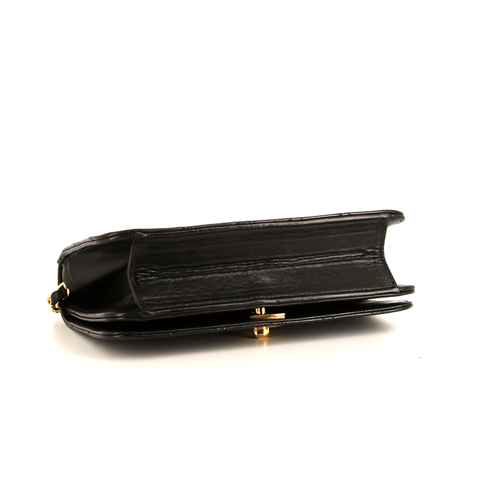 Chanel Mademoiselle shoulder bag in black quilted leather - Detail D4
