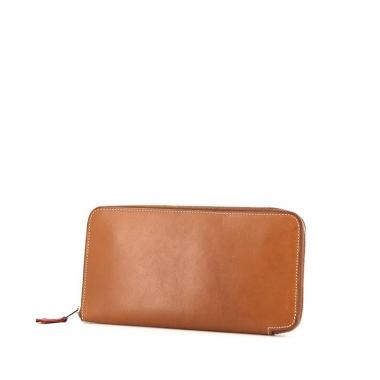 Billetera Hermes Silkin en cuero Barenia color oro y seda roja