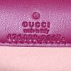 Bolso bandolera Gucci Dionysus super mini en terciopelo fucsia y cuero fucsia - Detail D3 thumbnail