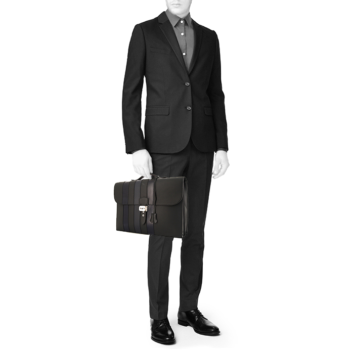 Hermès Sac à dépêches briefcase in Bleu Obscur and blue Sikkim Sombrero leather and indigo blue epsom leather - Detail D1