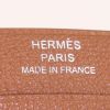 Portefeuille Hermès Zippy grand modèle en cuir togo gold - Detail D3 thumbnail