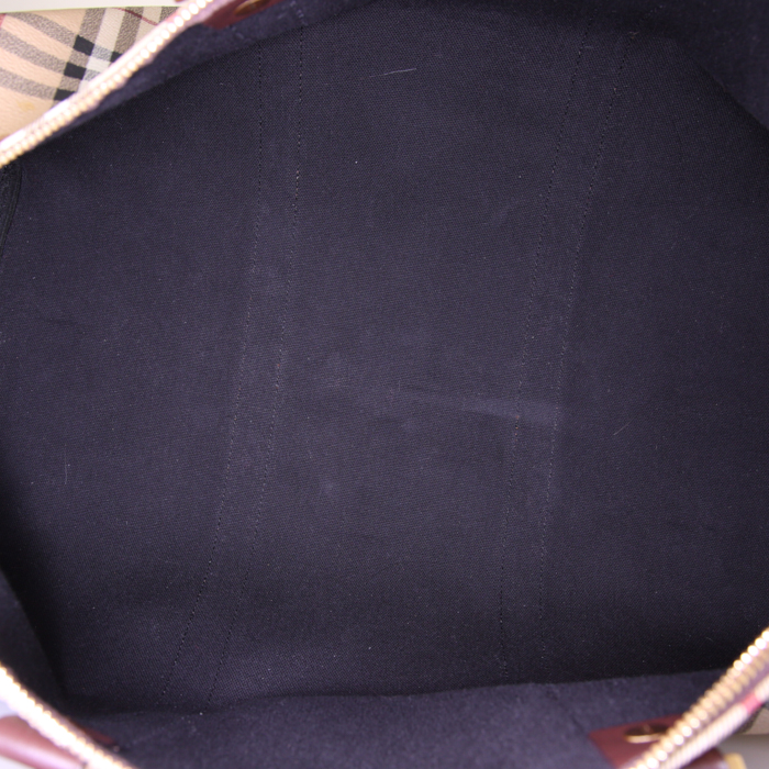 Sac de week end Burberry Vintage en toile enduite Haymarket tricolore beige noire et rouge et cuir marron - Detail D3