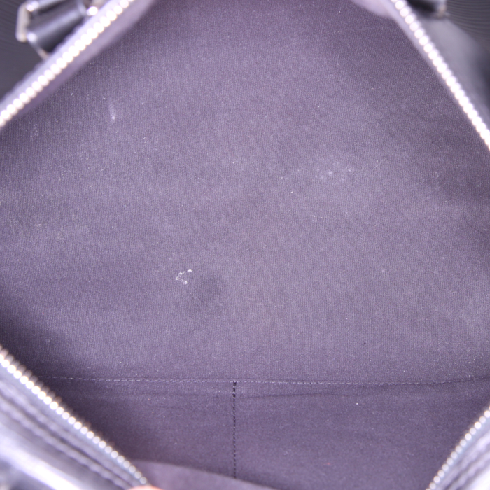Sac à main Louis Vuitton Speedy 35 en cuir épi noir - Detail D2