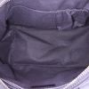 Bolso para llevar al hombro o en la mano Givenchy Antigona modelo mediano en cuero negro - Detail D3 thumbnail