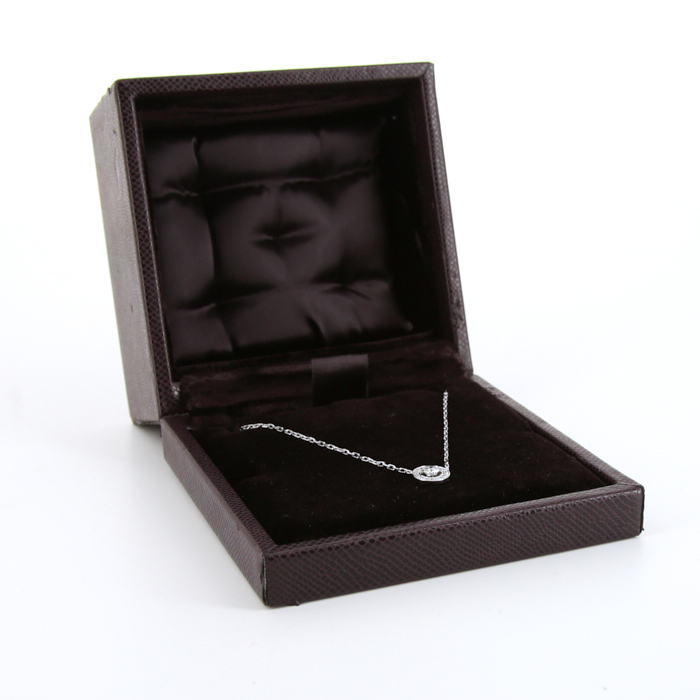 Collar Boucheron Ava en oro blanco y diamantes - Detail D2