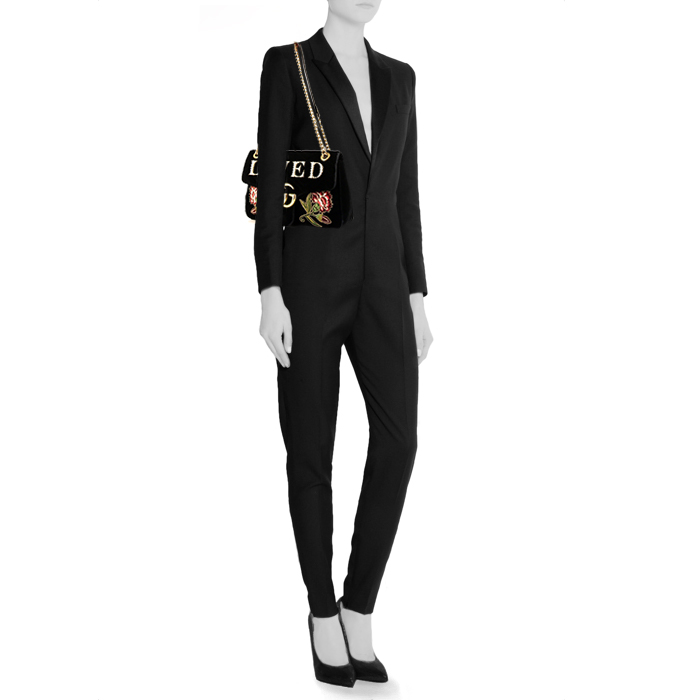 Sac bandoulière Gucci GG Marmont moyen modèle en velours matelassé noir et cuir noir - Detail D1