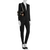 Borsa a tracolla Gucci GG Marmont modello medio in velluto trapuntato nero a fiori e pelle nera - Detail D1 thumbnail