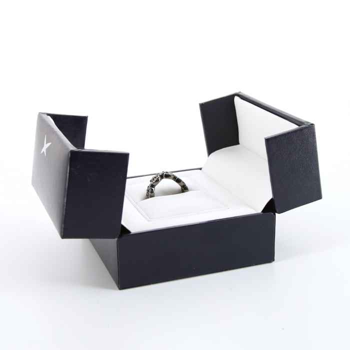 Sortija semiarticulada Mauboussin Je Te Veux en oro negro y diamantes negros - Detail D2