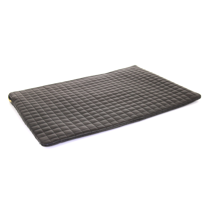 Pochette Celine C Charm en cuir matelassé noir - Detail D4