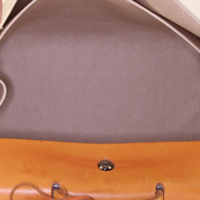 Sac de voyage Hermes Herbag grand modèle en toile beige et cuir naturel - Detail D3