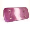 Louis Vuitton Alma large model handbag in purple monogram patent leather - Detail D4 thumbnail