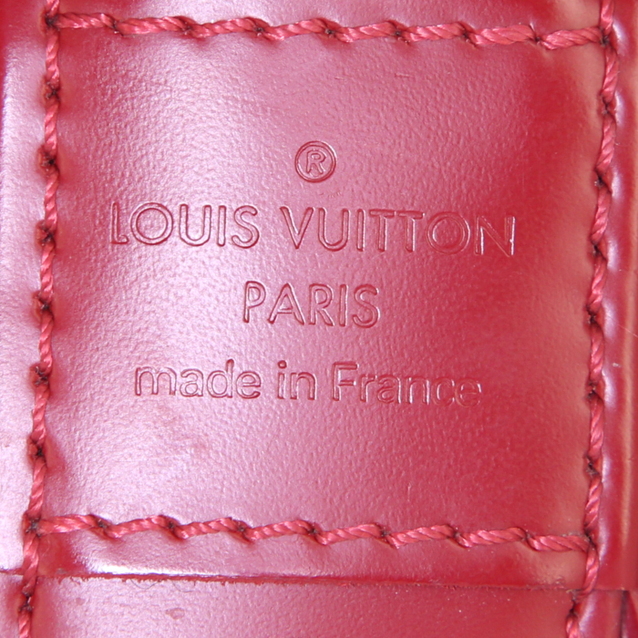 Bolso de mano Louis Vuitton Alma modelo grande en cuero Epi rojo - Detail D4