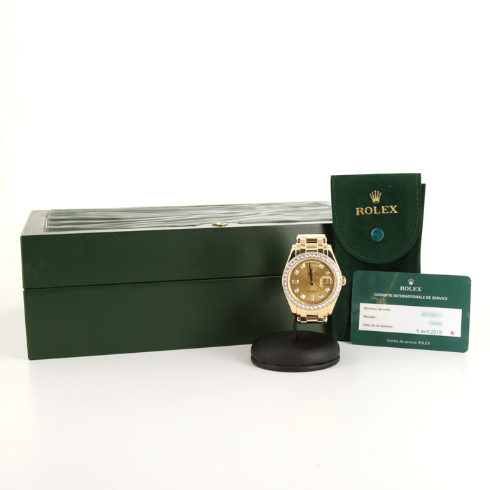 Reloj Rolex Day-Date de oro amarillo Ref :  18948 Circa  2007 - Detail D2