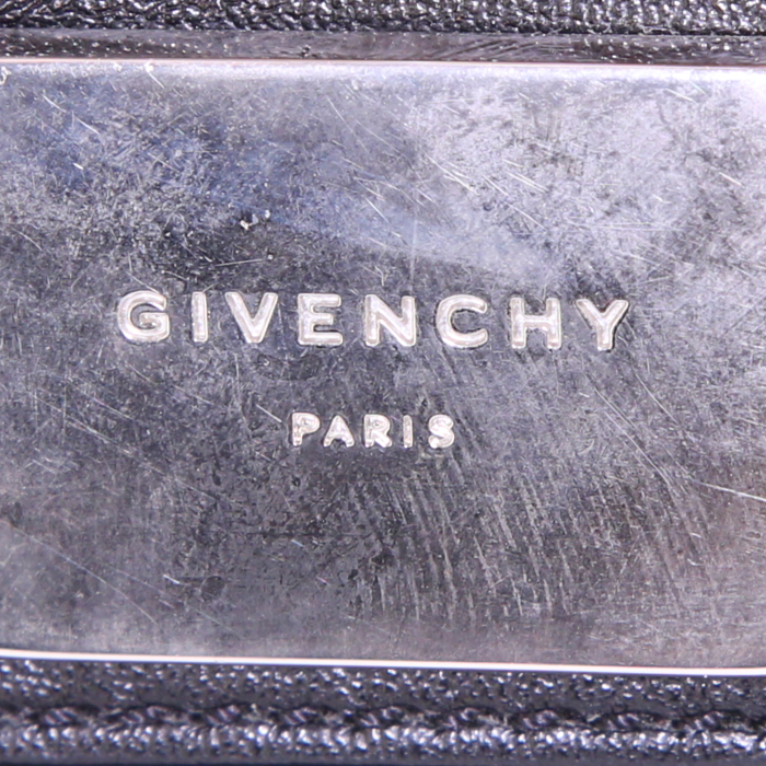 Givenchy backpack in grey and black canvas and black leather - Detail D3