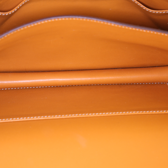 Sac bandoulière Hermès Constance Elan en cuir epsom gold - Detail D3