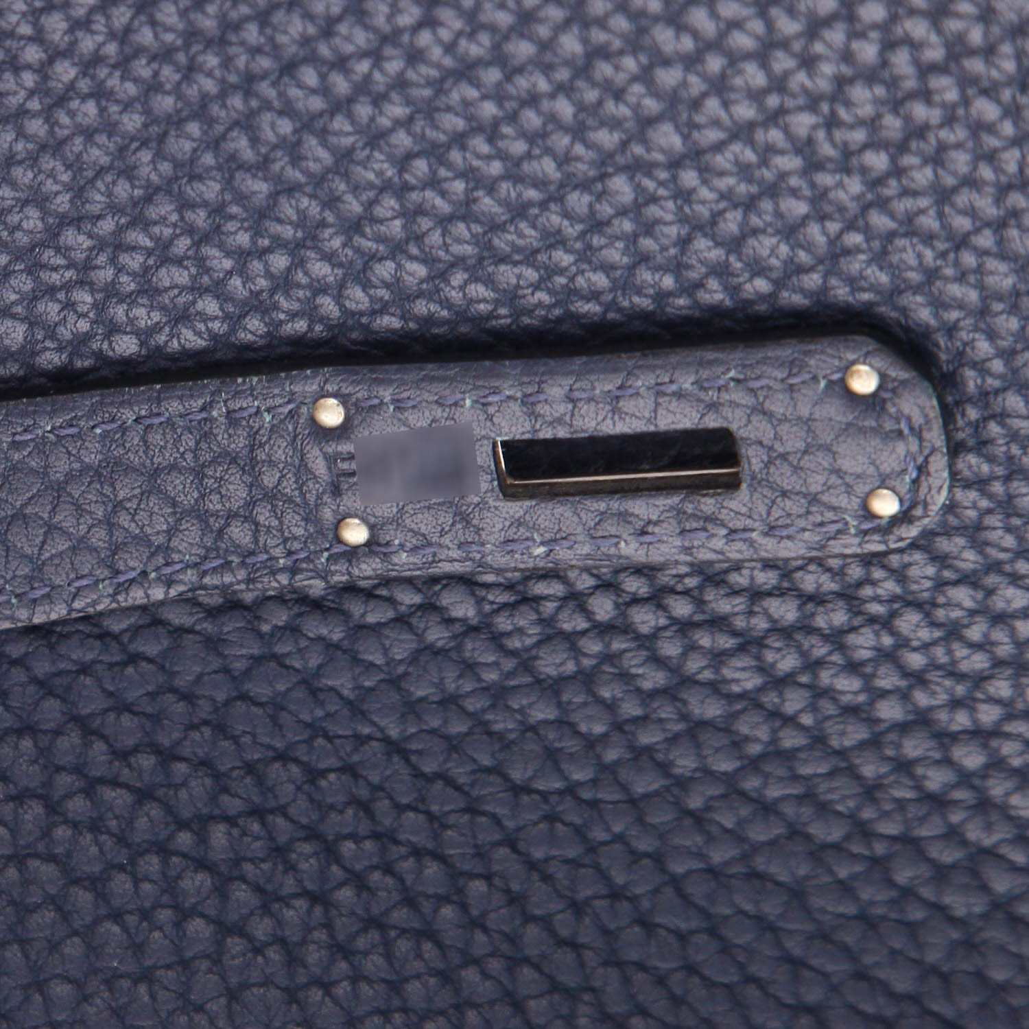 Borsa Hermès  Birkin 40 cm in pelle bisonte blu - Detail D4