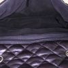 Chanel Timeless jumbo shoulder bag in black leather - Detail D3 thumbnail