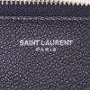Billetera Saint Laurent en cuero granulado negro - Detail D3 thumbnail
