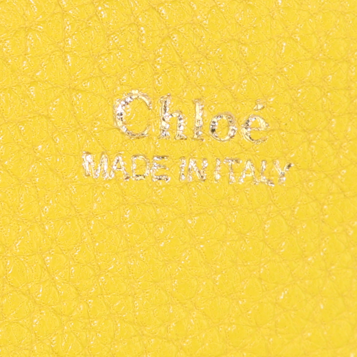 Chloé Drew small model shoulder bag in yellow grained leather - Detail D3