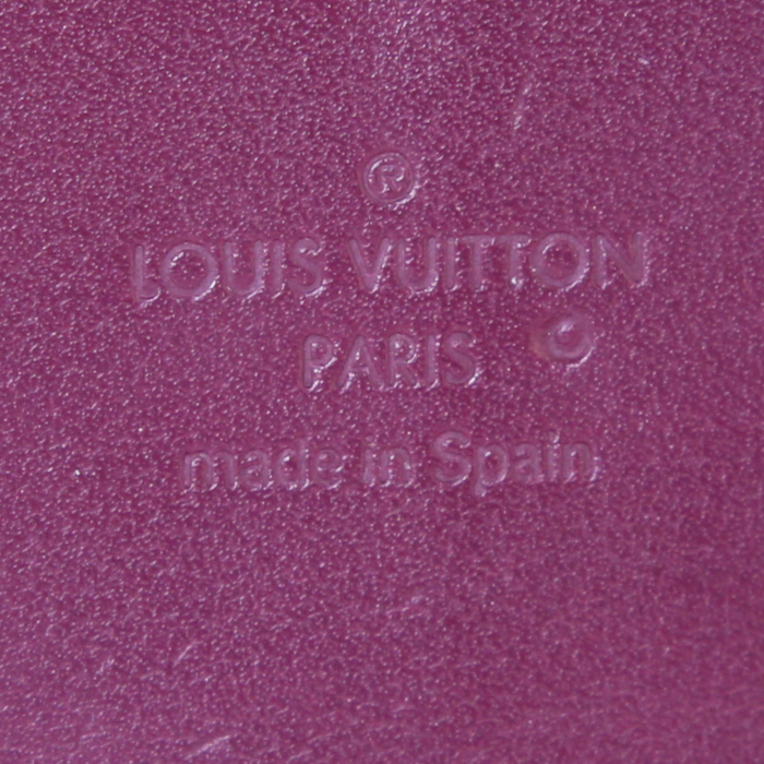 Billetera Louis Vuitton Zippy en charol Monogram violeta - Detail D3