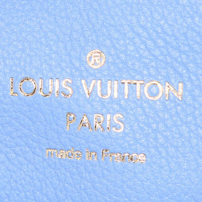 Louis Vuitton Lockme handbag in blue grained leather - Detail D3