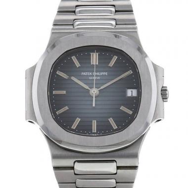 Montre Patek Philippe Nautilus en acier Ref :  3800 Vers  1997