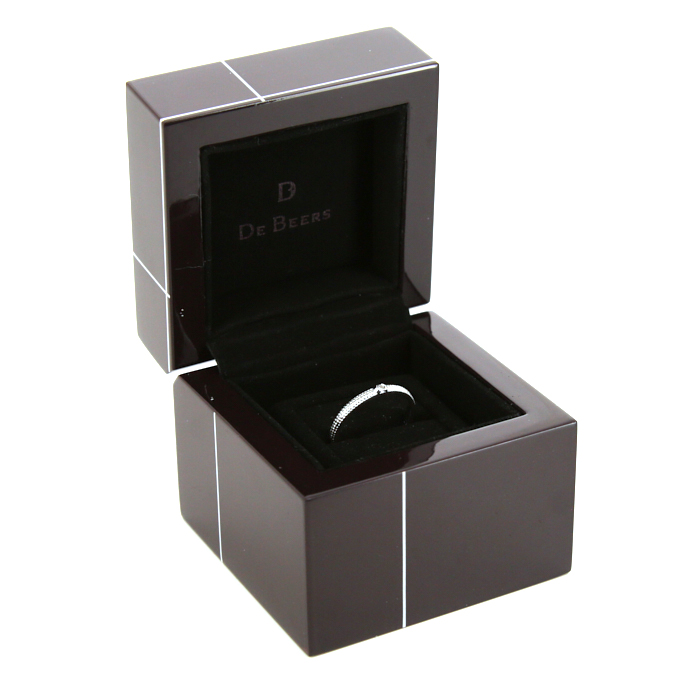 De Beers Talisman ring in white gold and diamonds - Detail D2