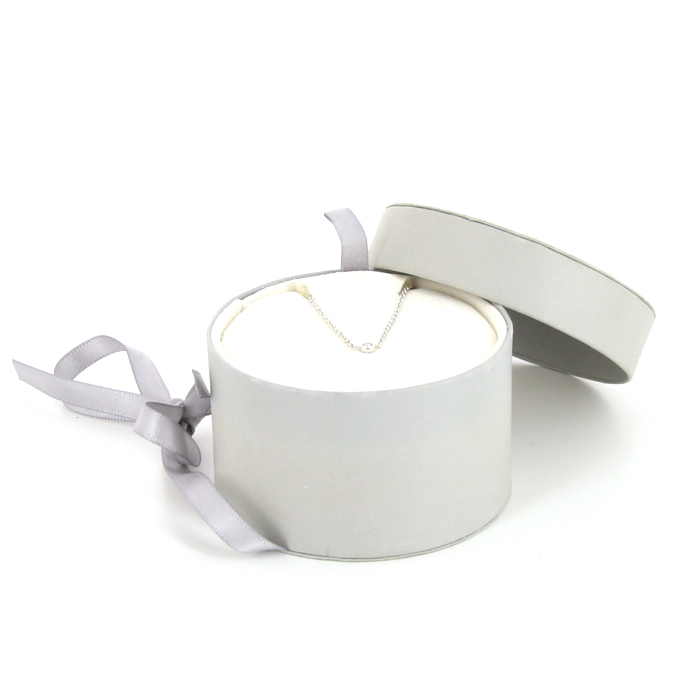 Dior Mimioui necklace in white gold and diamond - Detail D2