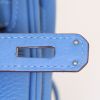 Bolso de mano Hermes Kelly 35 cm en cuero togo azul - Detail D5 thumbnail