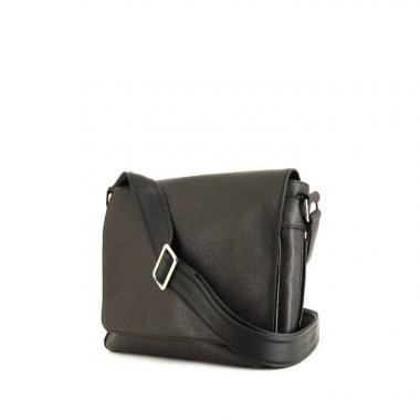 Borsa a tracolla Louis Vuitton Messenger in pelle taiga nera