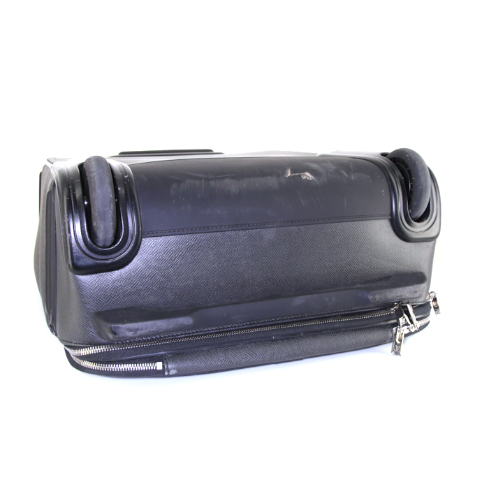 Maleta flexible Louis Vuitton Pegase en cuero taiga negro - Detail D5