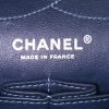Chanel 2.55 handbag in pigeon blue patent quilted leather - Detail D4 thumbnail