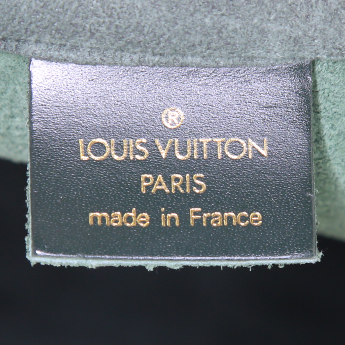 Bolsa de viaje Louis Vuitton Kendall en cuero taiga verde - Detail D4