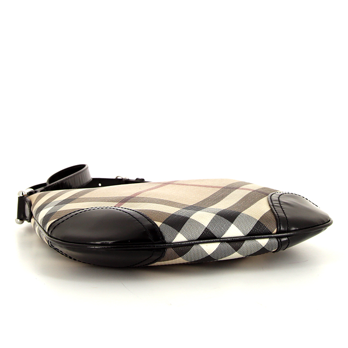 Burberry Dryden shoulder bag in beige Haymarket canvas and black leather - Detail D4