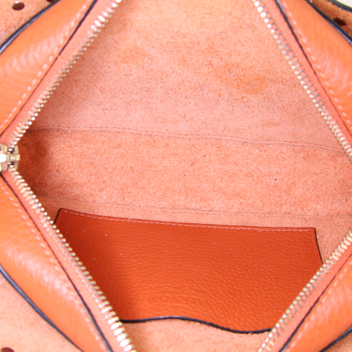 Borsa a tracolla Valentino Rockstud in pelle arancione decorazioni con borchie - Detail D2