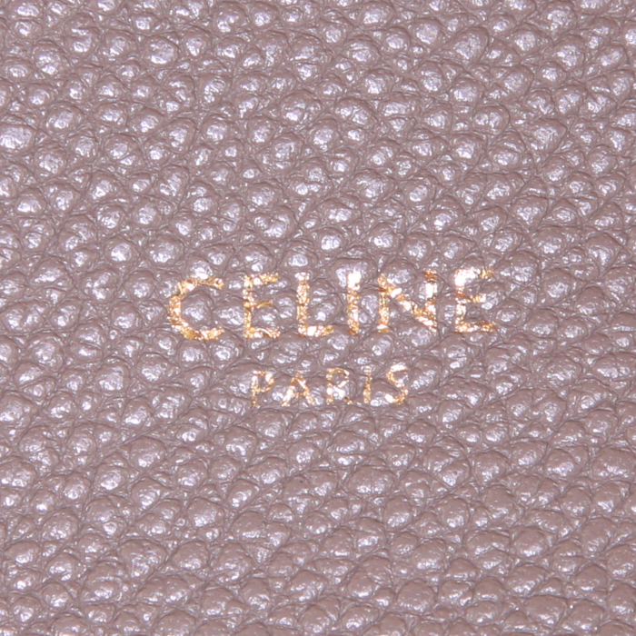 Shopping bag Céline Cabas Phantom in pelle martellata color talpa - Detail D3