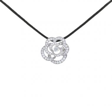 Ciondolo Chanel Camélia Fil in oro bianco e diamanti