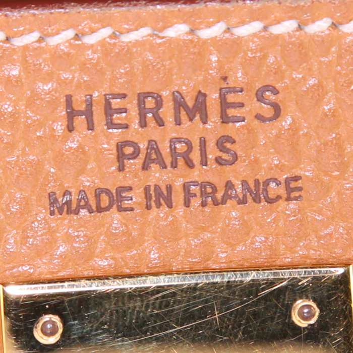 Hermes Kelly 35 cm handbag in gold Fjord leather - Detail D4