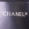Chanel Vintage Shopping shopping bag in black leather - Detail D3 thumbnail