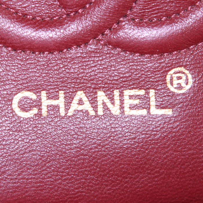 Chanel Timeless handbag in black quilted leather - Detail D4