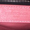 Sac cabas Balenciaga Bazar shopper petit modèle en cuir bicolore rose et blanc - Detail D4 thumbnail