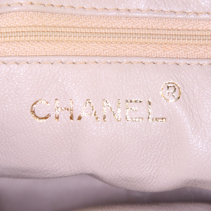 Chanel Vintage shoulder bag in beige quilted leather - Detail D3