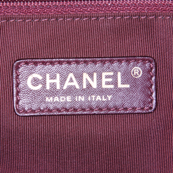 Bolso de mano Chanel Grand Shopping en cuero acolchado negro - Detail D3