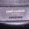 Sac bandoulière Saint Laurent Kate en cuir grainé noir - Detail D4 thumbnail