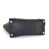 Bolso de mano Celine Luggage en cuero granulado negro - Detail D5 thumbnail